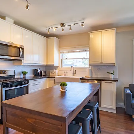 Hotel Fern House South Park Craftsman